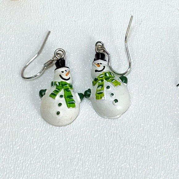Holiday Earrings & A Santa Claus Pendant Set Red & Green Vintage Jingle Bells - Picture 10 of 13